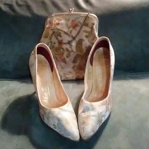 Floral tapestry heels